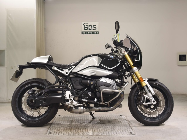 BMW R NINE T 2021