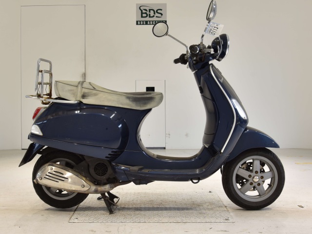 Vespa LX125