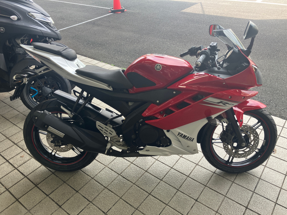 Yamaha YZF-R15 2013