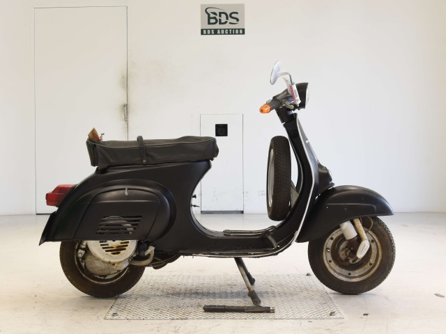 Vespa 100