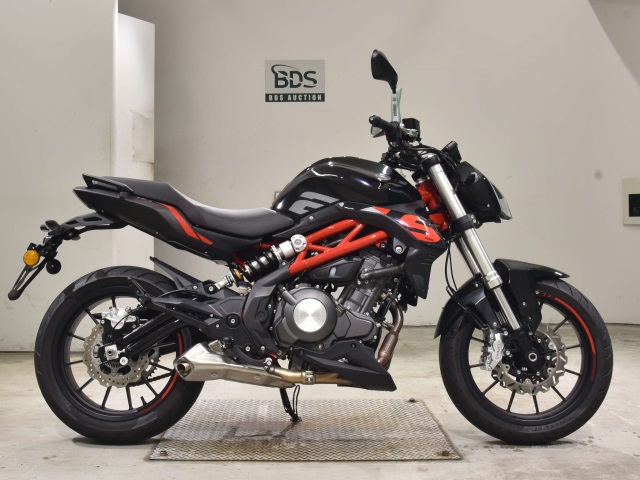 Benelli TNT 249 S 2022