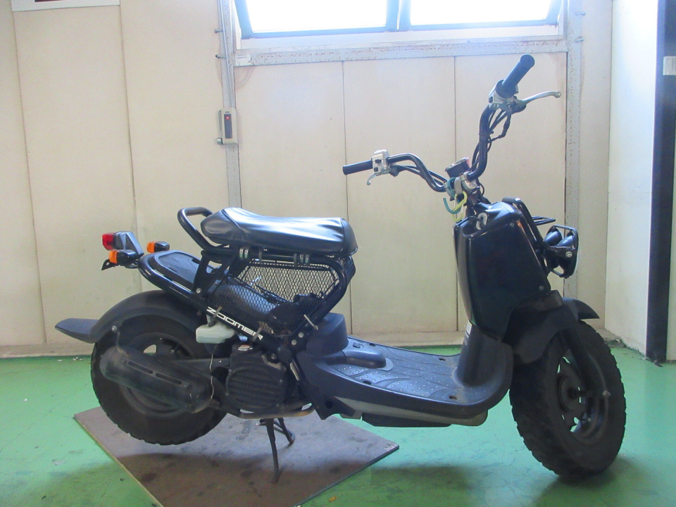 Honda ZOOMER 2011