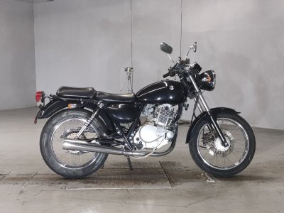 Suzuki ST250