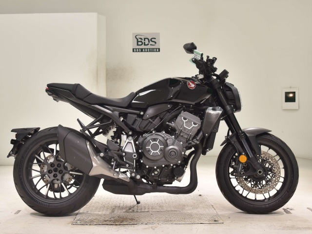 Honda CB1000R 2023