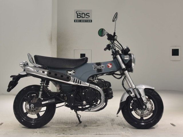 Honda DAX125 2022