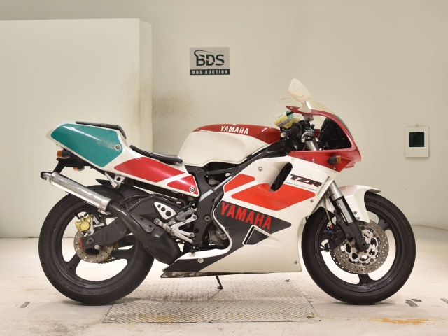 Yamaha TZR250R 1991