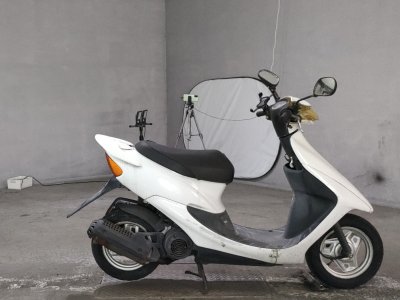 Honda DIO 2000