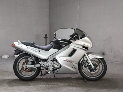 Kawasaki ZZ-R250 2002