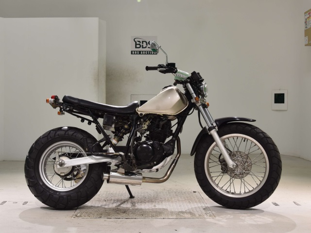 Yamaha TW200E 2000