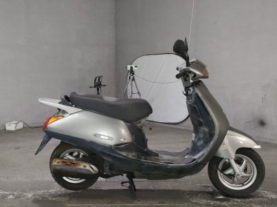 Honda LEAD100 2001