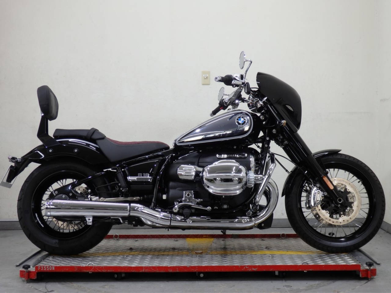 BMW R18 2023
