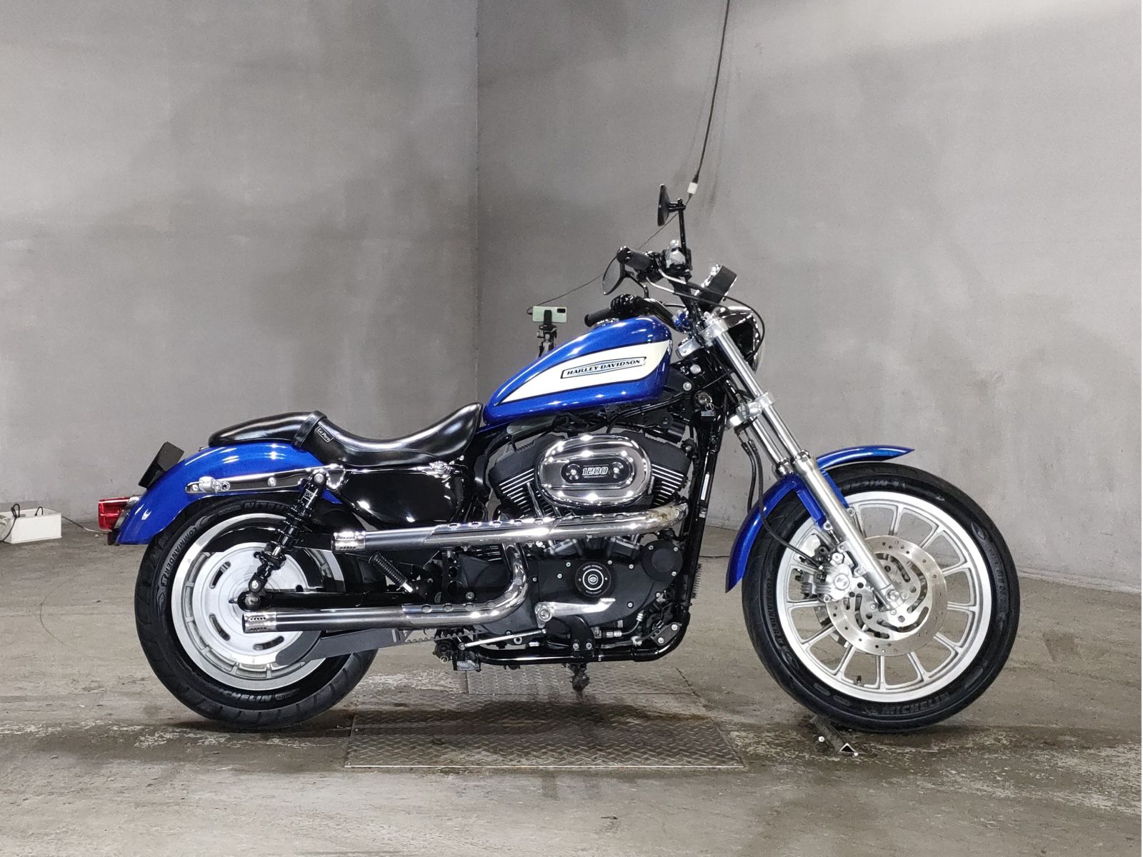 HD SPORTSTER XL1200R 2006