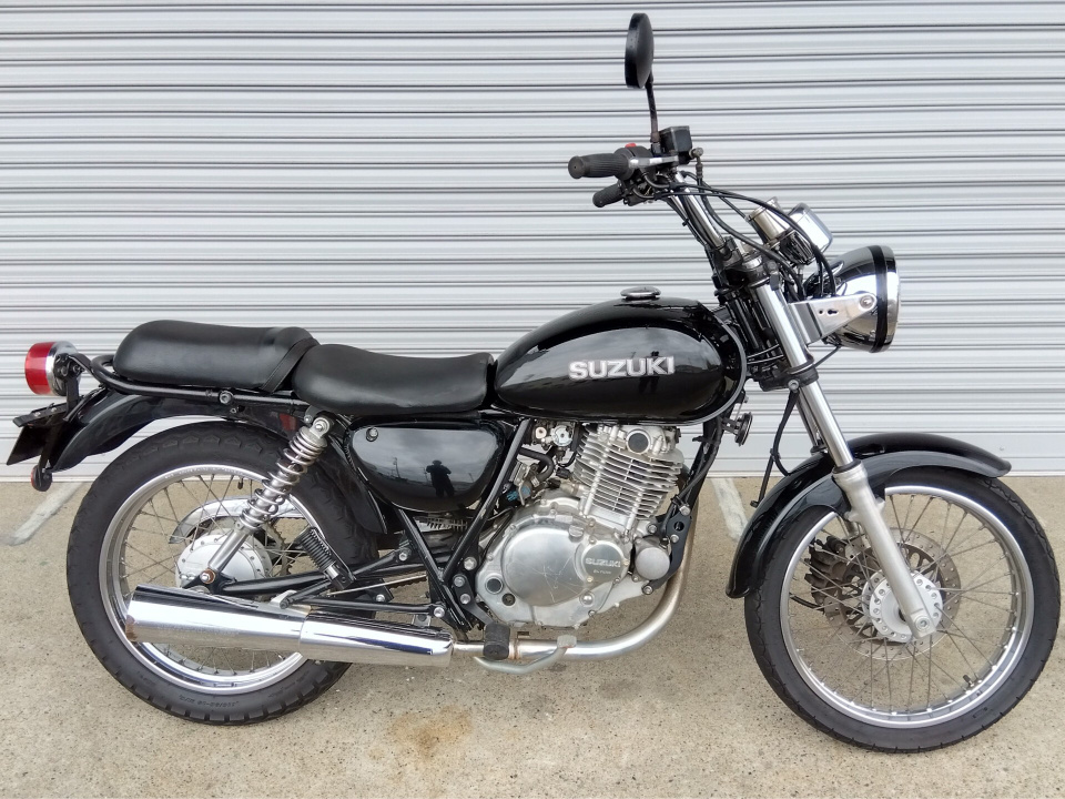 Suzuki ST250E