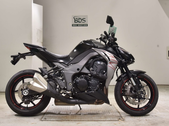 Kawasaki Z1000 2021
