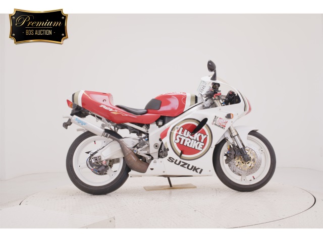 Suzuki RGV250