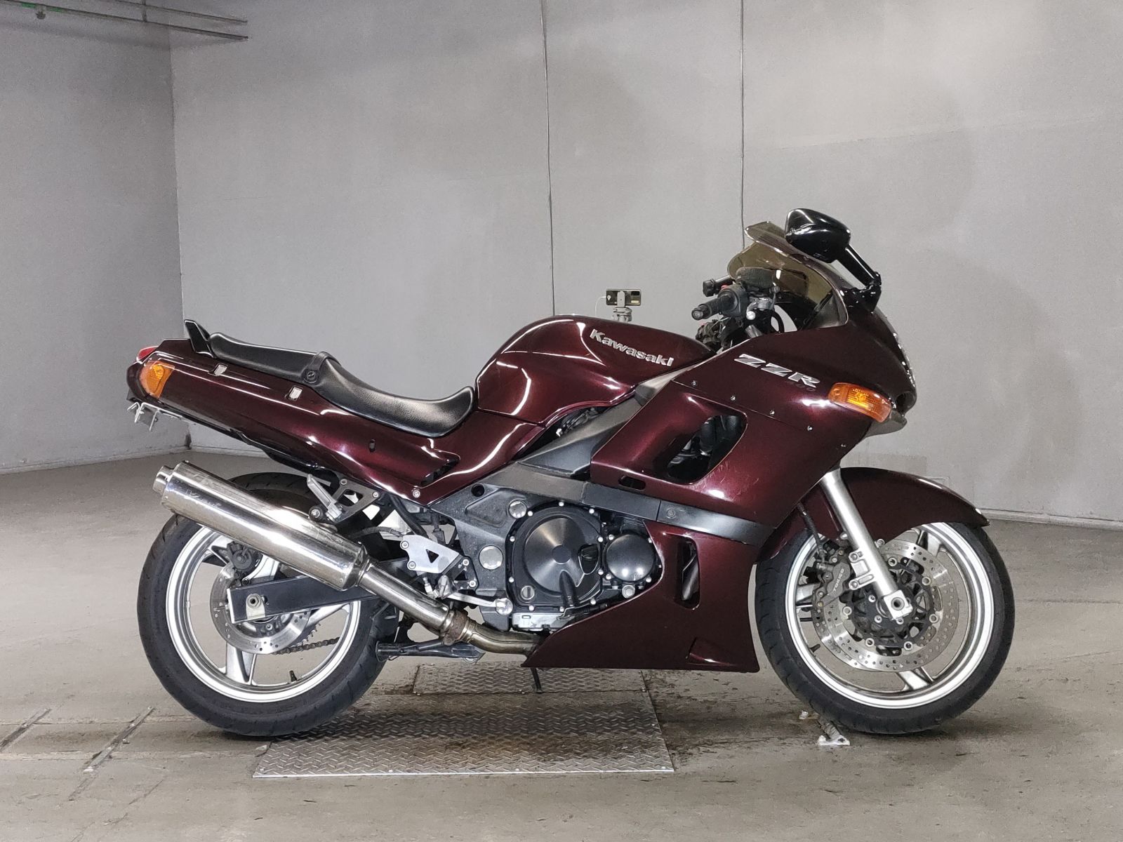 Kawasaki ZZ-R400 2008