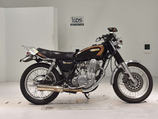 Yamaha SR400 2006