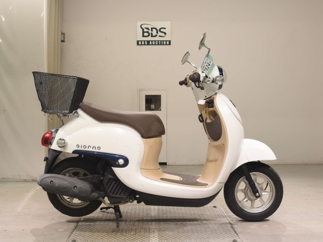 Honda GIORNO 2016