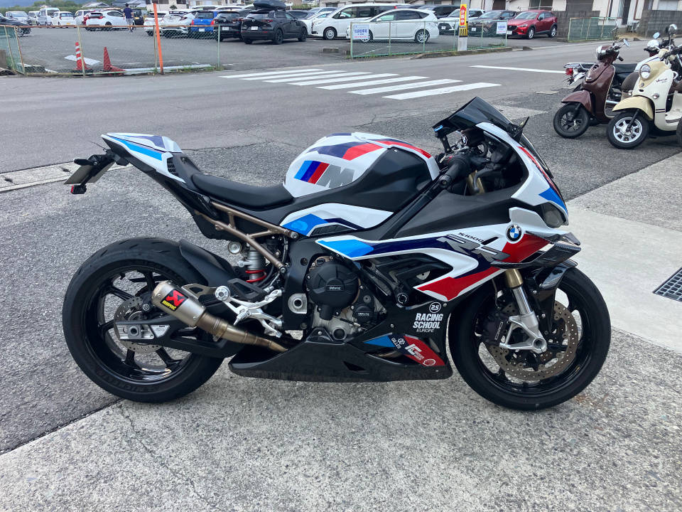 BMW S1000RR 2021