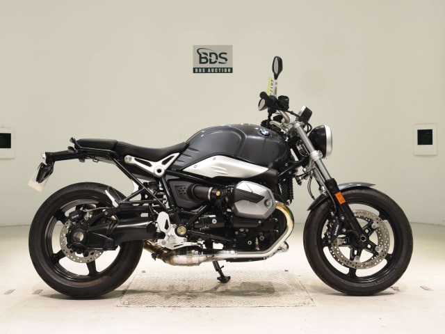 BMW R NINE T PURE 2024