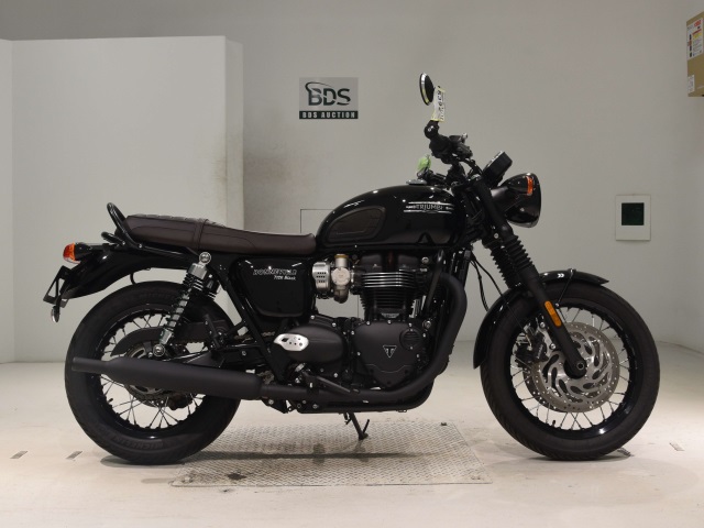 Triumph BONNEVILLE T120 2024