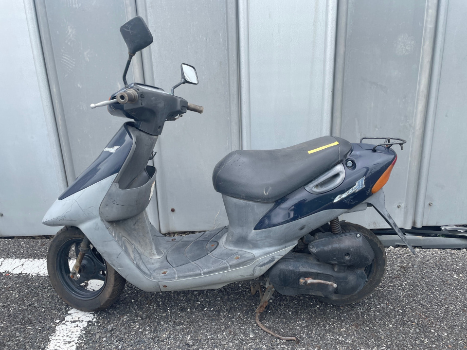 Suzuki LETS2
