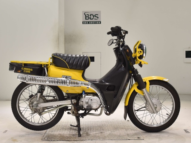 Honda CC110 CROSSCUB 2016