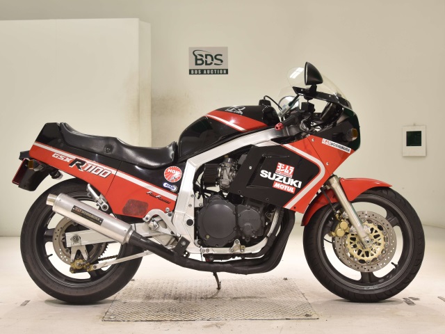 Suzuki GSX-R1100 1987
