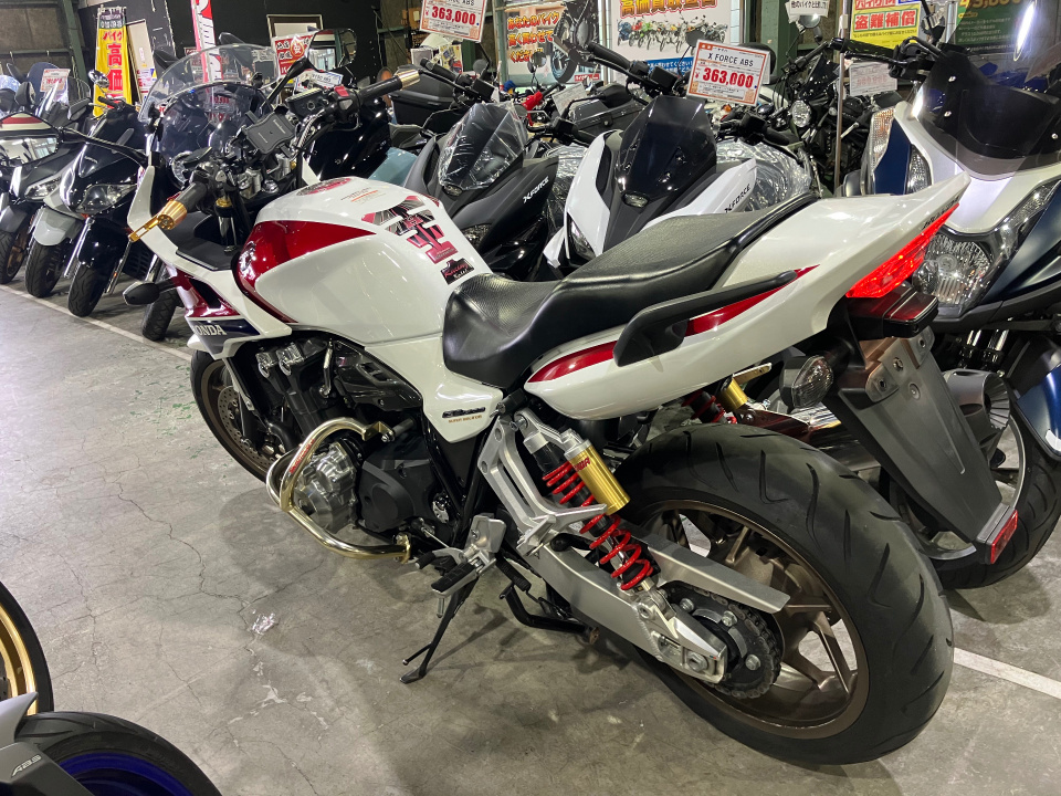 Honda CB1300SFA BOLDOR 2016