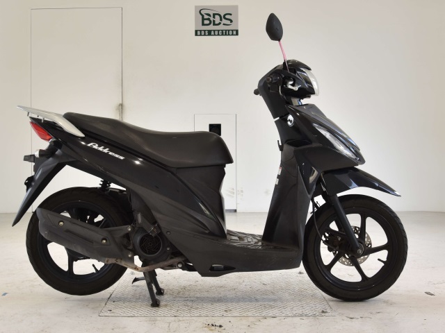 Suzuki ADDRESS V110