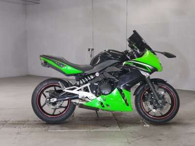 Kawasaki NINJA400R 2011