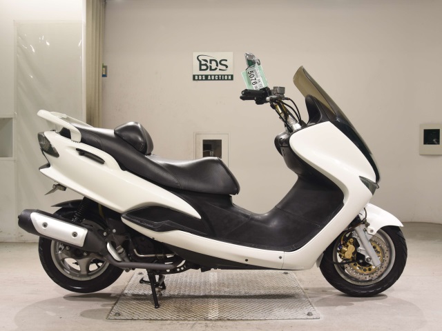 Yamaha MAJESTY 125