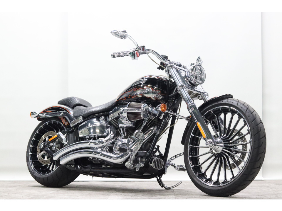 HD BREAKOUT FXSB1800 2014