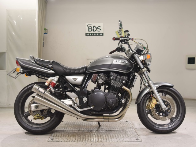 Suzuki GSX400 INAZUMA 2004