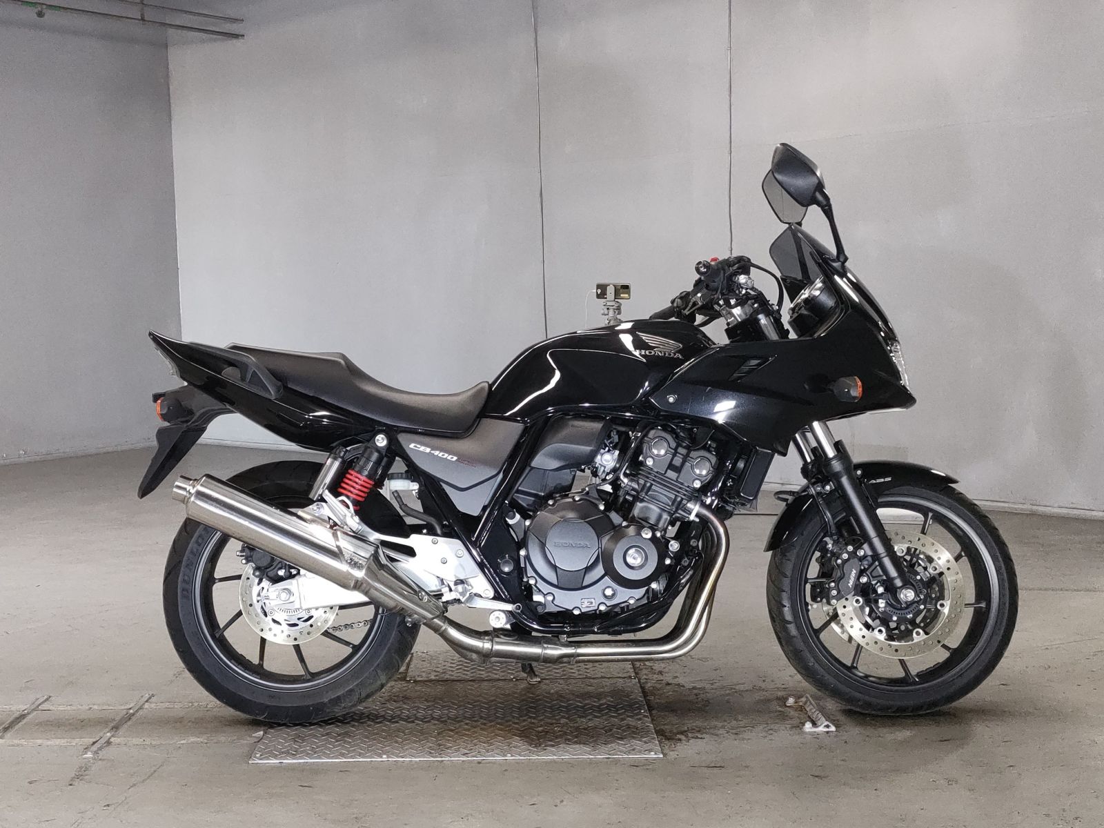 Honda CB400SFV BOLDOR 2019