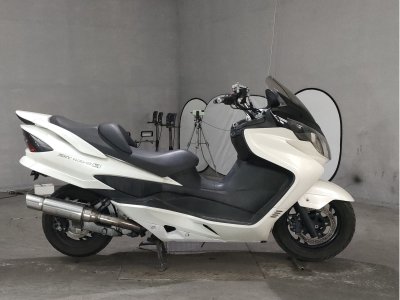 Suzuki SKYWAVE 250S