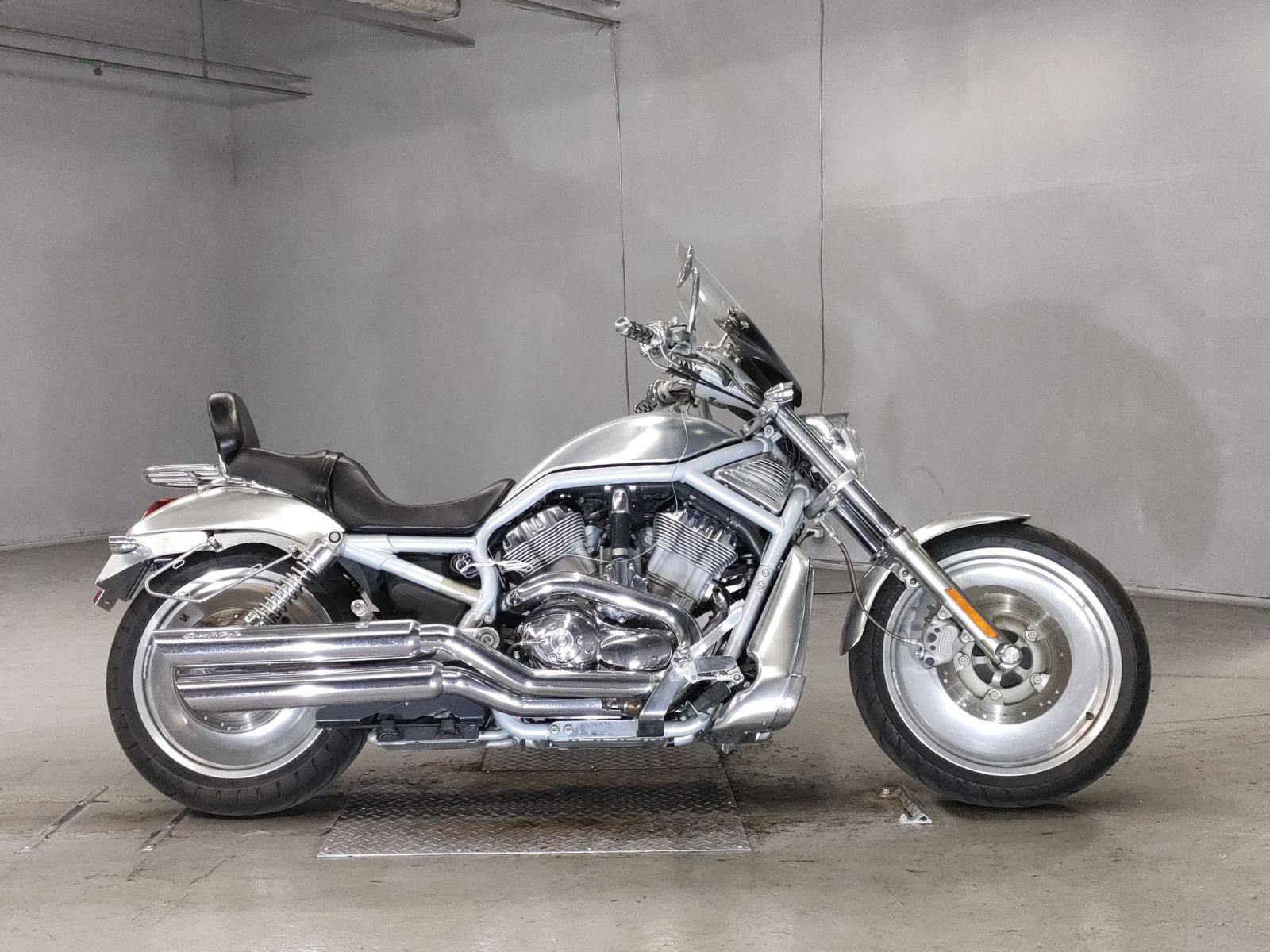 HD V-ROD VRSCA1130 2003