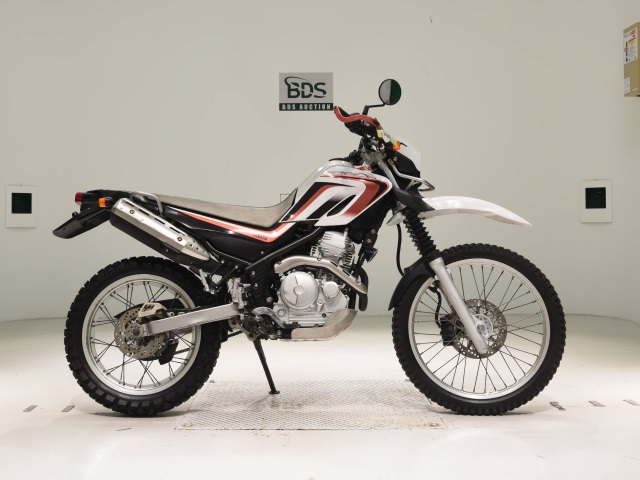 Yamaha SEROW XT250 2010