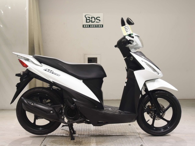 Suzuki ADDRESS V110