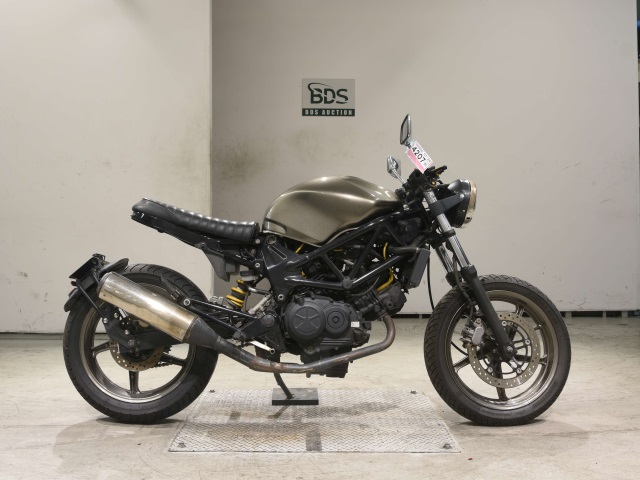 Honda VTR250 2000