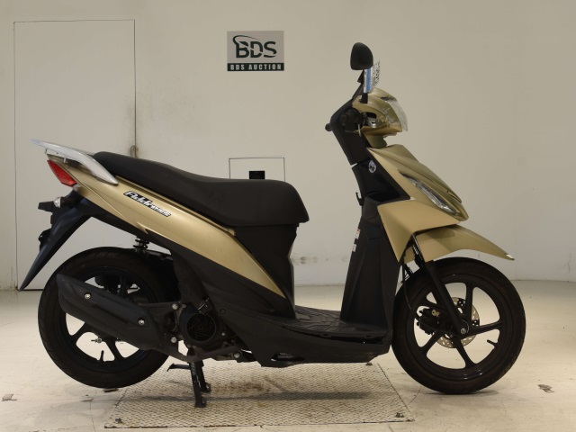 Suzuki ADDRESS V110