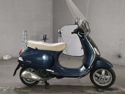 Vespa LX125