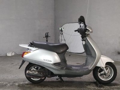 Honda LEAD100 2001
