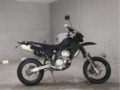 Kawasaki D TRACKER