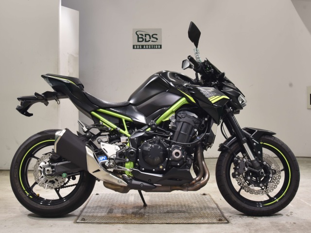 Kawasaki Z900 2021