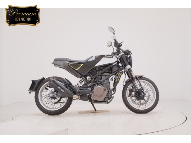 Husqvarna SVARTPILEN 401 2018