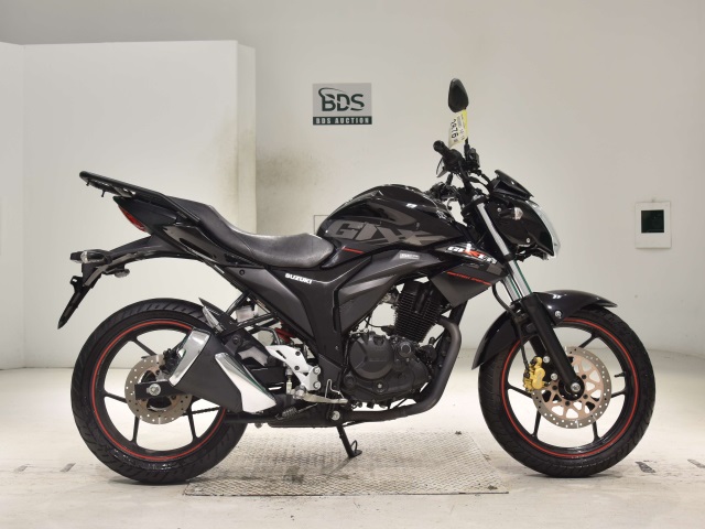 Suzuki GIXXER150