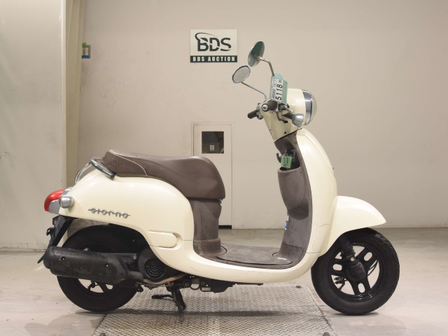 Honda GIORNO 2012
