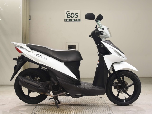 Suzuki ADDRESS V110