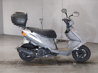 Suzuki ADDRESS V125